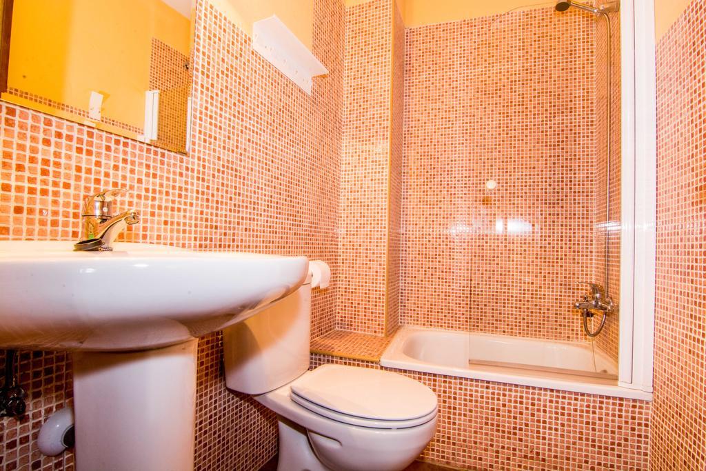 El Lenador II Guest House Hoyos del Espino Ngoại thất bức ảnh